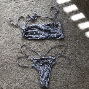Frankie’s bikinis size small